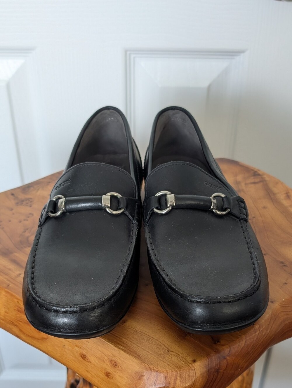 Geox Black Leather Bit-Detail Slip-On Loafers | 37